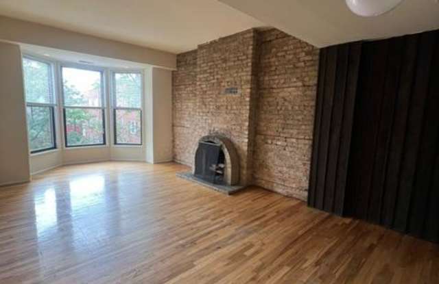 600 W Surf photos photos