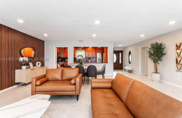 21320 NE 25th Court Gallery 4