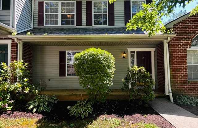 3 Bedroom 3.5 Half Bath Townhouse photos photos