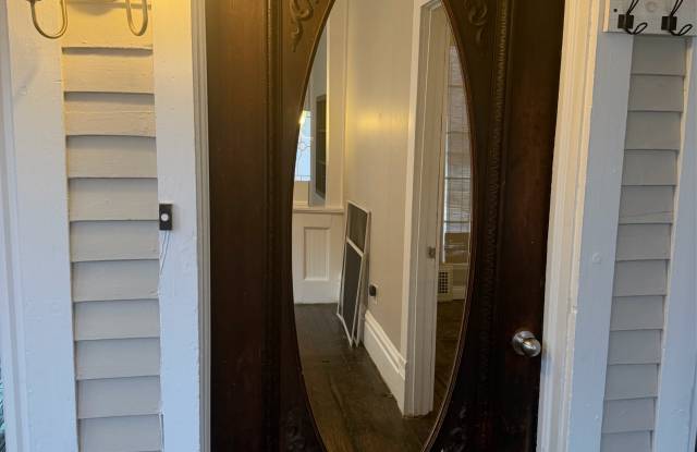 134 Perry Street - 1 photos photos