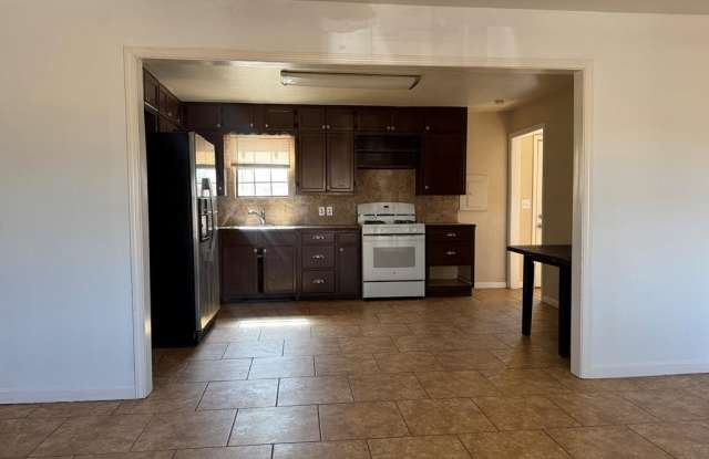 5405 McKnight Dr Gallery 2