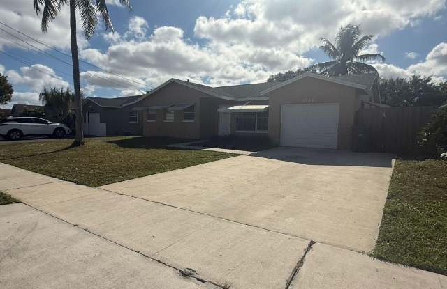 9244 SW 2nd Street photos photos