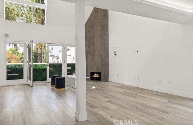 4235 Mary Ellen Avenue photos photos