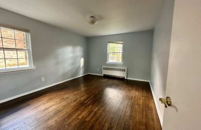 51 Wedgewood Dr - 51 Wedgewood Drive, Verona, NJ 07044