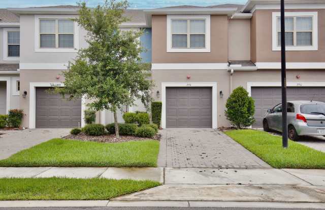 Gorgeous 3/2.5 Modern Townhome with 1 Car Garage in the Highly Desirable Thornbrooke Community - Sanford! photos photos