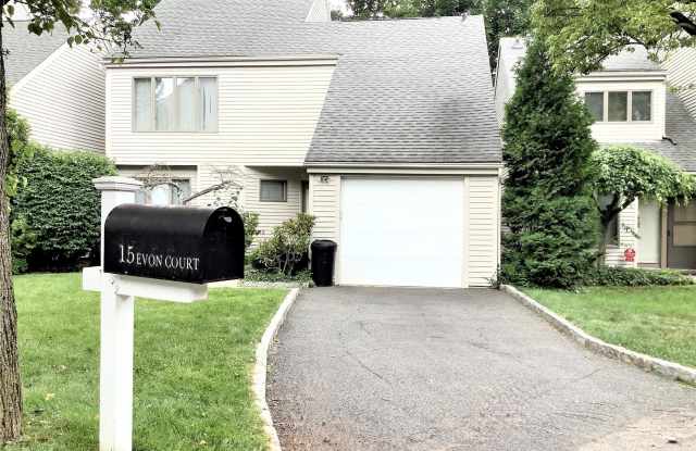 15 Evon Court photos photos