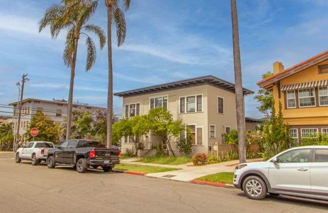 Stunning 6 Bedroom/4 Bath Historic Prairie Style Home in the Heart of Bankers Hill! photos photos