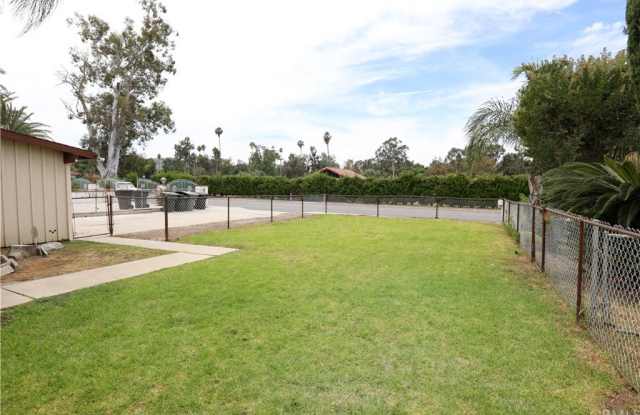 15535 Yorba Avenue Gallery 4