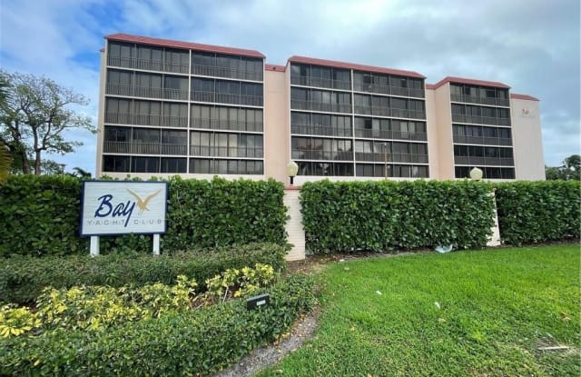 740 S Federal Hwy - 740 Federal Highway, Pompano Beach, FL 33062
