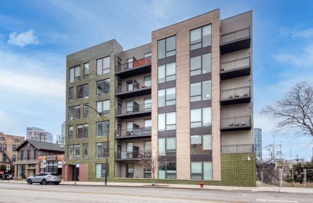 851 West Grand Avenue photos photos