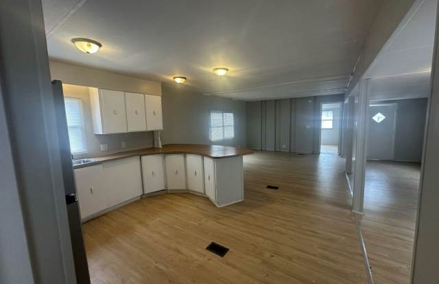 3603 Clarks Creek Rd Gallery 2