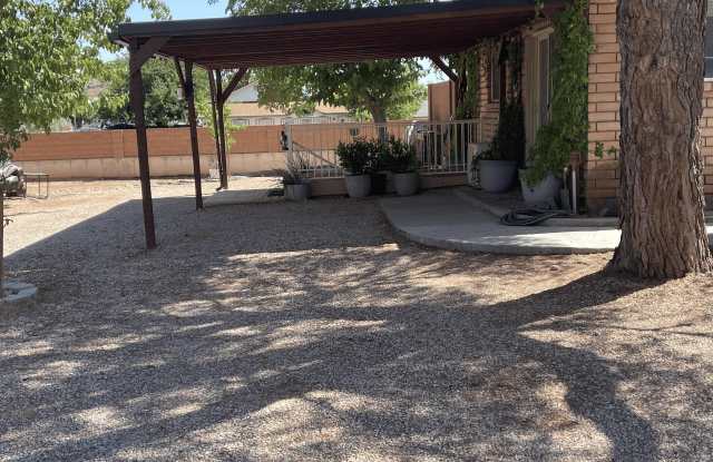 1125 W 1375 N photos photos
