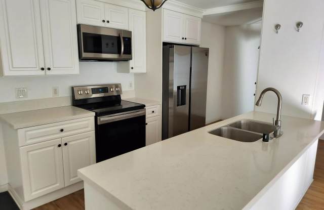 8338 Regents Rd photos photos