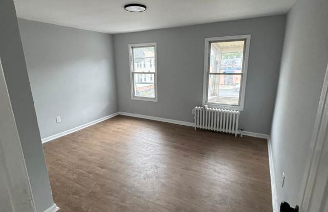 448 Springdale Ave - 448 Springdale Avenue, East Orange, NJ 07017