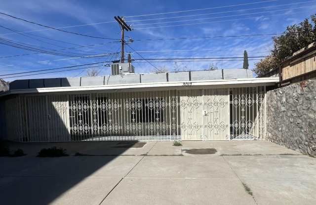 3015 Altura Avenue unit: 8 photos photos