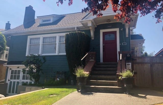 7717 15th Avenue NE - 7717 15th Avenue Northeast, Seattle, WA 98115
