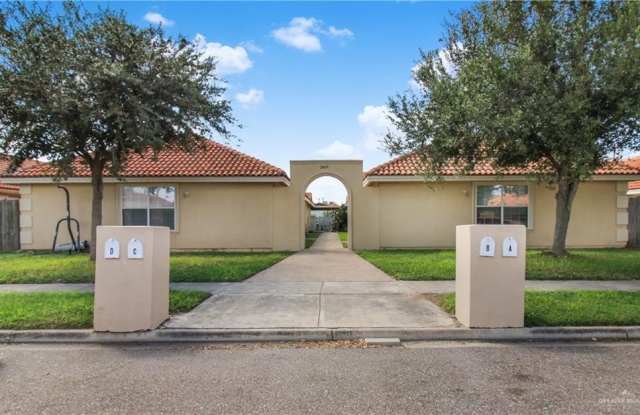 2405 Redbud Avenue - 2405 Redbud Avenue, McAllen, TX 78504