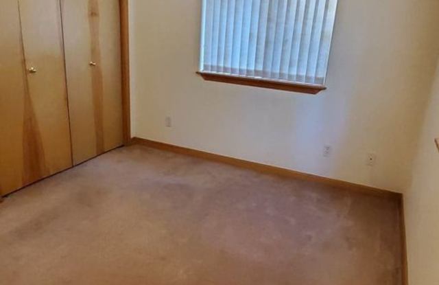 Trottier- 2 bed + bonus room house in Jette Lake on 5 acres Gallery 1