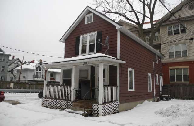 334 W Wilson St photos photos