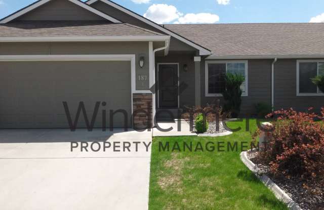 Maria187-1 photos photos