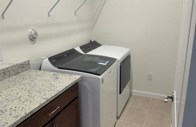 5230 Thatcher Court Gallery 2
