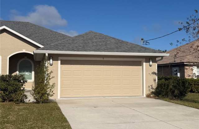 5 ROSECROFT LANE - 5 Rosecroft Lane, Palm Coast, FL 32164