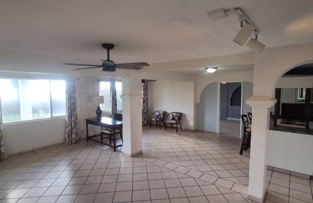 Maui Meadows 2BD/1BTH Gallery 4