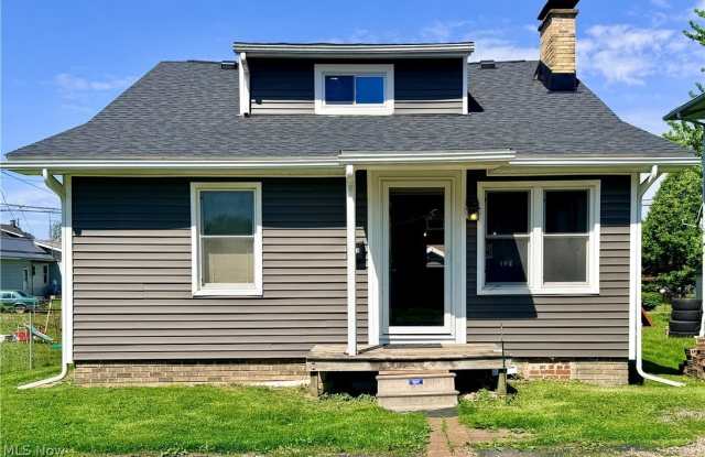 133 Brooklyn Avenue SW photos photos