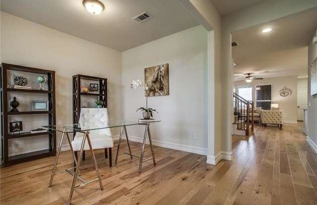 819 Callaway Drive Gallery 4