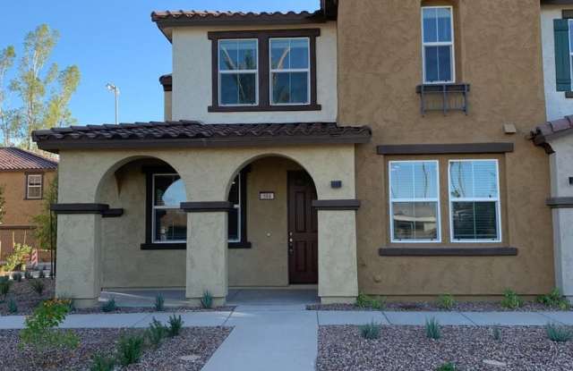 Unique opportunity! Rent a updated townhome in Tempe!! photos photos
