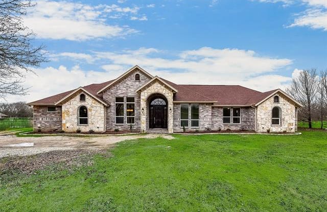 1623 S Westmoreland Road - 1623 South Westmoreland Road, Glenn Heights, TX 75154