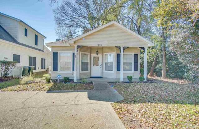 1200 Jasper St photos photos