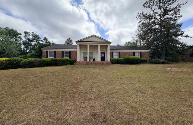 Spacious 4BR Home Near Valdosta State – Hardwood Floors & Modern Updates photos photos