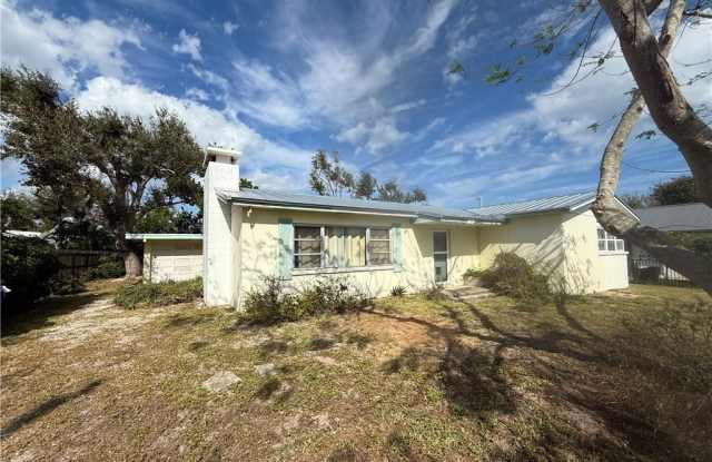 925 Tropic Drive photos photos