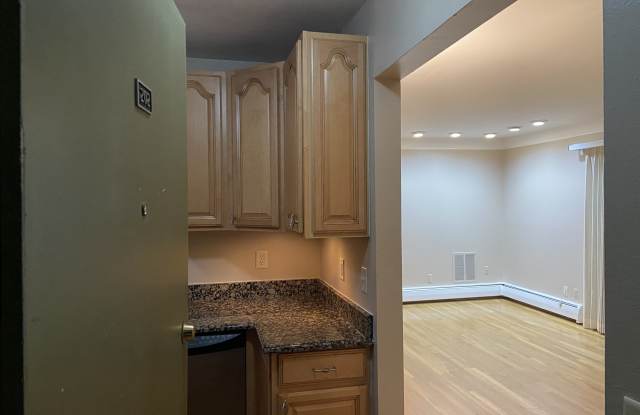 1249 Island Dr Gallery 3