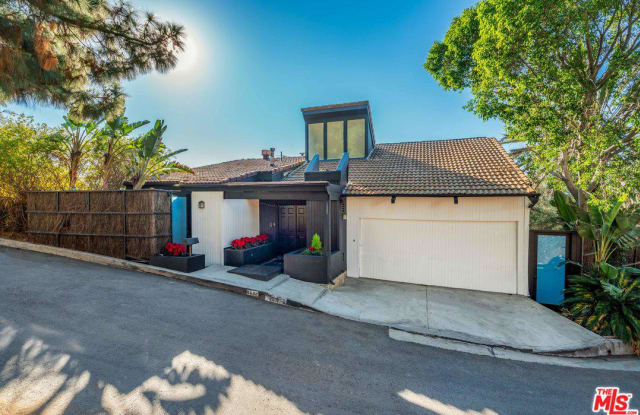 5690 HILL OAK Drive - 5690 Hill Oak Drive, Los Angeles, CA 90068