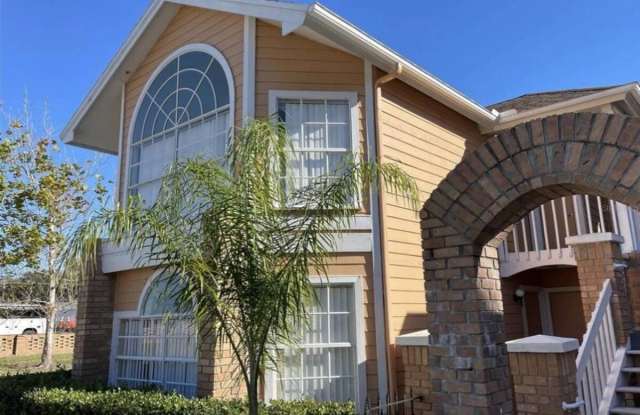2444 Sweetwater Club Circle Gallery 1