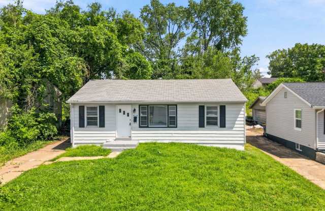Charming 3-Bedroom Home in Quiet Northwoods Neighborhood – Move-In Ready Gallery 3