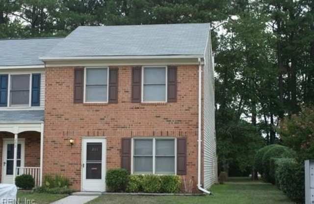 211 Choisy Crescent - 211 Choisy Crescent, York County, VA 23692