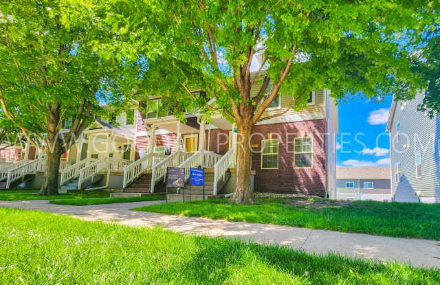 3 Bedroom 2 Bath Townhome End Unit in the Glenn Village community photos photos