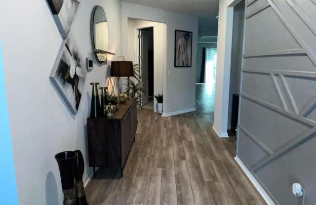 2758 IVY POST Drive Gallery 3