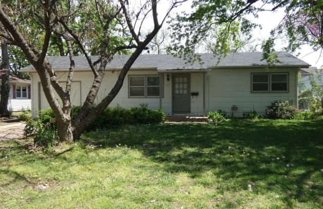962 N Acadia - 962 Acadia Street, Wichita, KS 67212