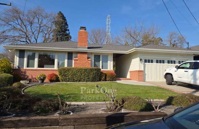 Charming Home with Detached Office in Lafayette Saranap photos photos