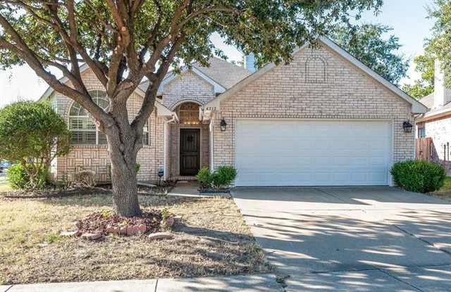 4712 Salmon Run Way - 4712 Salmon Run Way, Fort Worth, TX 76137
