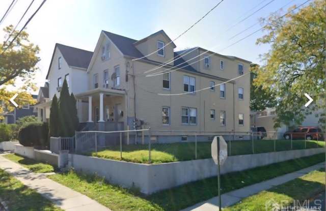 593 Penn Street photos photos