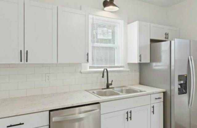 Charming 2-Bedroom Home in Lynchburg, VA – 2857 Triangle Place - 2857 Triangle Place, Lynchburg, VA 24501