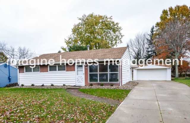 1879 Hillsdale Drive Gallery 3