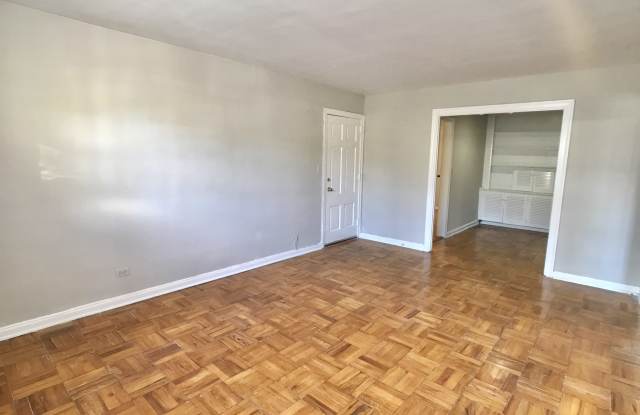 2830 Fairway Drive Gallery 1