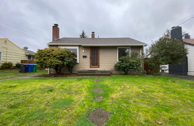 8644 NE Dyer St - 8644 Northeast Dyer Street, Portland, OR 97220