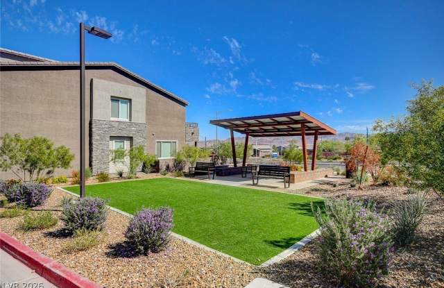 377 Powell Crest Drive Gallery 2